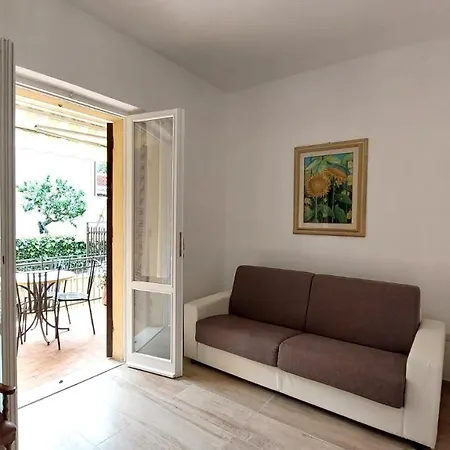 Vacanze Via Blum Appartement *